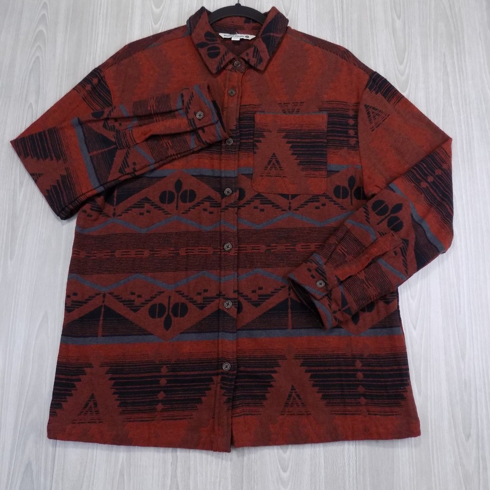 Mountain and Isles Geometric Button-Down Shirt Womens Small Red Tribal Aztec EUC